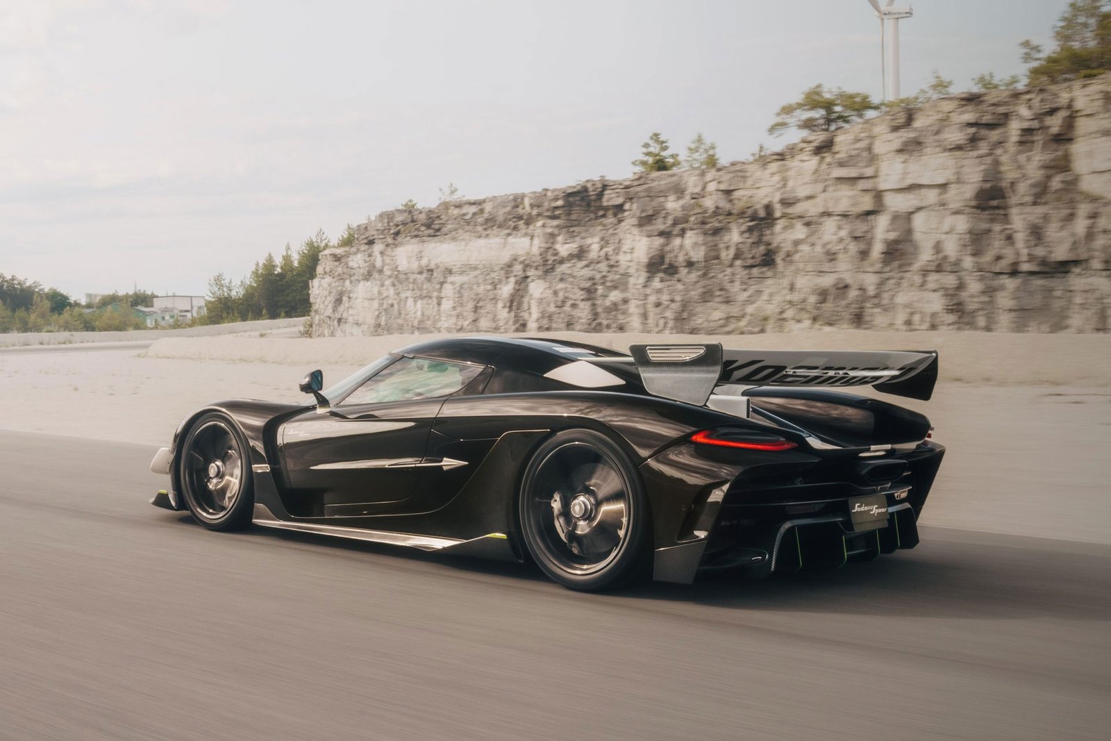 Koenigsegg Sadair’s Spear: 4,4 millones de euros, 30 unidades, ¡agotadas!