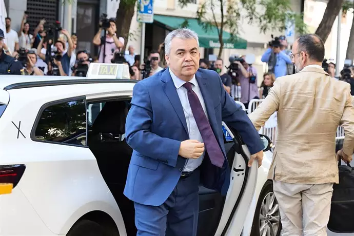 La hermana de Cerdán recibió 22.000 euros de Servinabar, implicada en un presunto amaño de obras