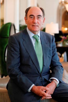 Iberdrola cierra la venta de sus operaciones en México a Cox por 3.700 millones de euros