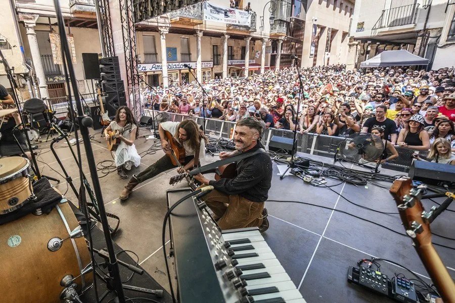 Sonorama reúne a 200.000 asistentes en un festival inigualable y singular en su estilo