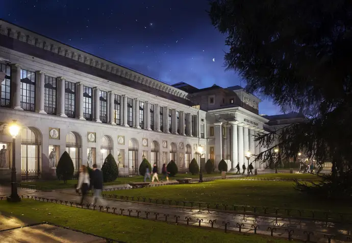 El Museo del Prado celebra este sábado ‘El Prado de noche’, abriendo por primera vez en agosto.