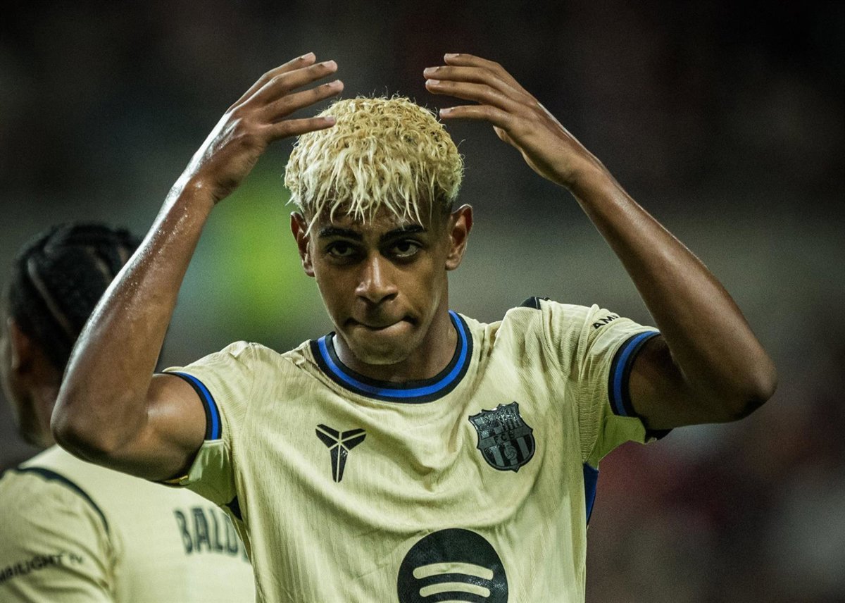 Lamine Yamal destaca en la victoria del Barça ante el FC Seoul (3-7) con un gran partido