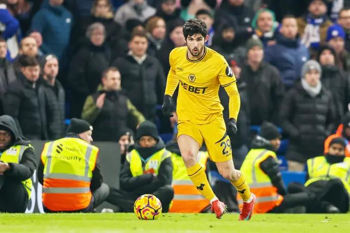 Guedes renueva con la Real Sociedad hasta 2028, consolidando su futuro en el club español
