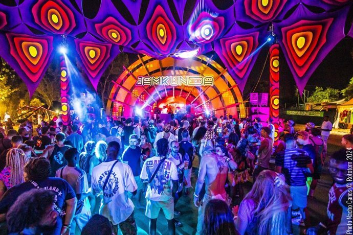 Guía para disfrutar el Rototom: 200 conciertos y ocho días de reggae y cultura para todos