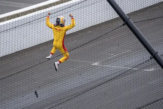 Alex Palou se corona campeón de la IndyCar por cuarta ocasión en su carrera