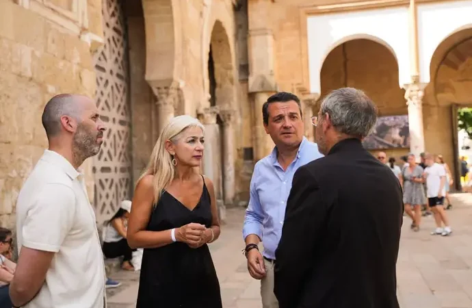La junta da luz verde a la intervención urgente en la mezquita, con una restauración cercana al