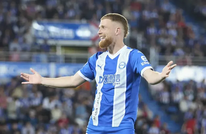 LaLiga cambia el horario del partido Alavés-Levante en la primera jornada