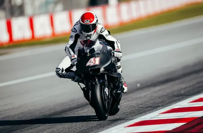 Aleix Espargaró (Honda) retoma la competición en MotoGP en el Gran Premio de Hungría