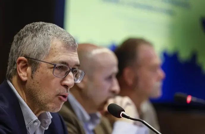 El Gobierno replica a Feijóo: la solicitud de apoyo europeo contra incendios se realiza «con