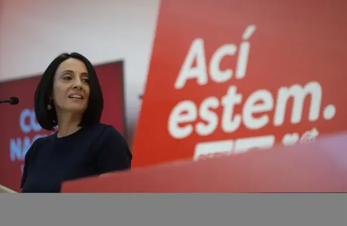 El PSOE critica la actuación «tarde, mal y con recortes» de las CCAA del PP en los incendios