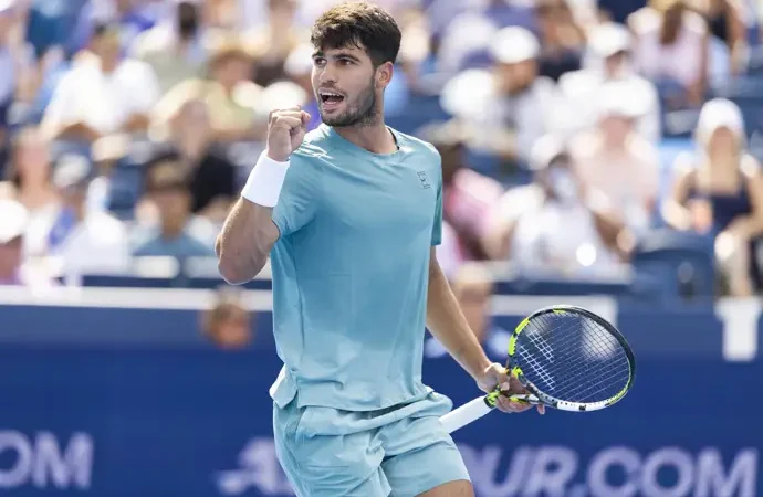 Alcaraz se enfrenta nuevamente a Sinner en la final de Cincinnati