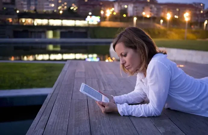 susurros en la niebla: amor y misterio en la españa del siglo xix