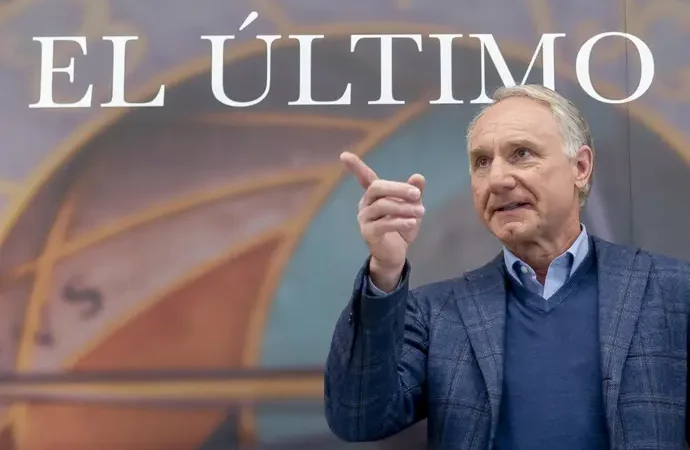 Dan Brown en Madrid presenta ‘El último secreto’: «Amo Estados Unidos, es un tiempo raro, pero no