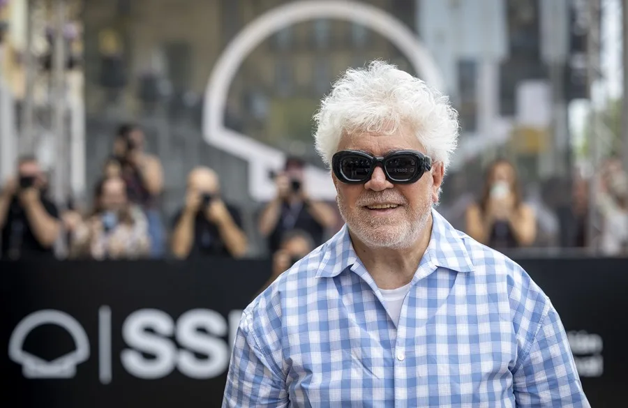 Pedro Almodóvar lanzará su nueva película, ‘Amarga Navidad’, el 20 de marzo de 2026 según EFE