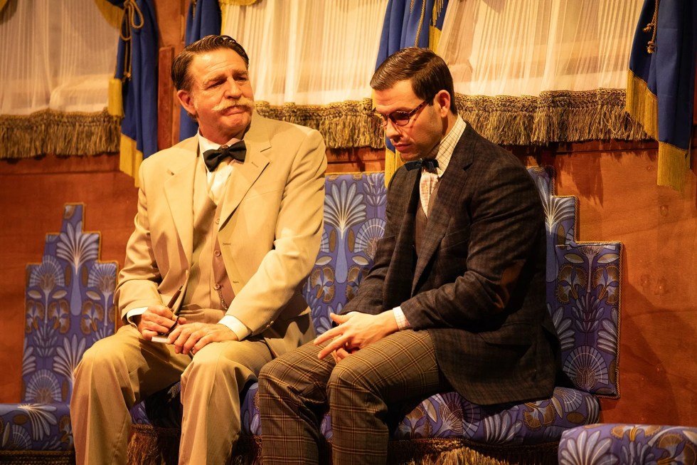 Juanjo Artero, galardonado con el premio Duende Zahorí en Torrelavega, afirma que el teatro es