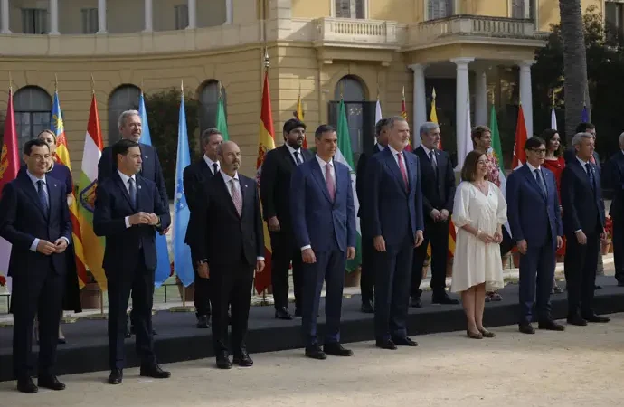 Al menos siete presidentes autonómicos planean aumentar su salario en 2026, al igual que los