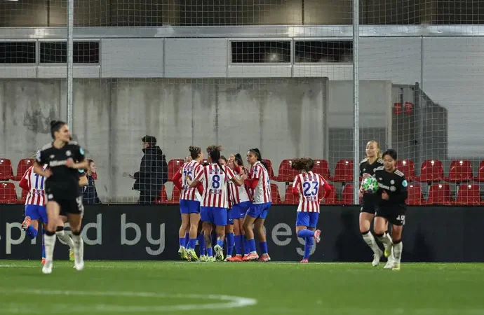 El Atlético de Madrid rescata un empate en un partido irregular frente al Bayern