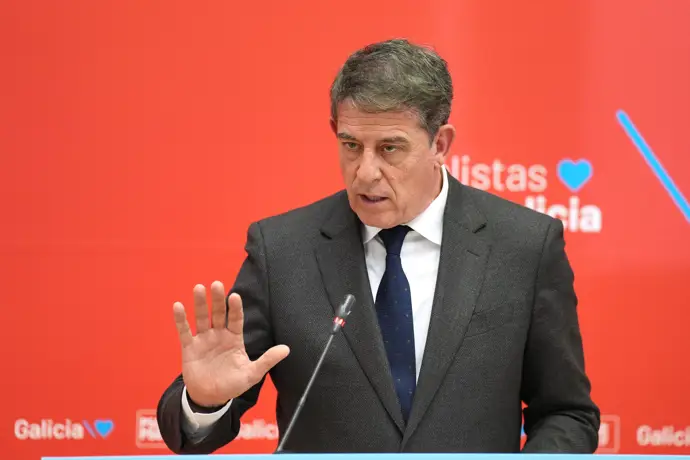 Besteiro (PSdeG) pide al alcalde de Barbadás que se retire del ayuntamiento y la diputación de