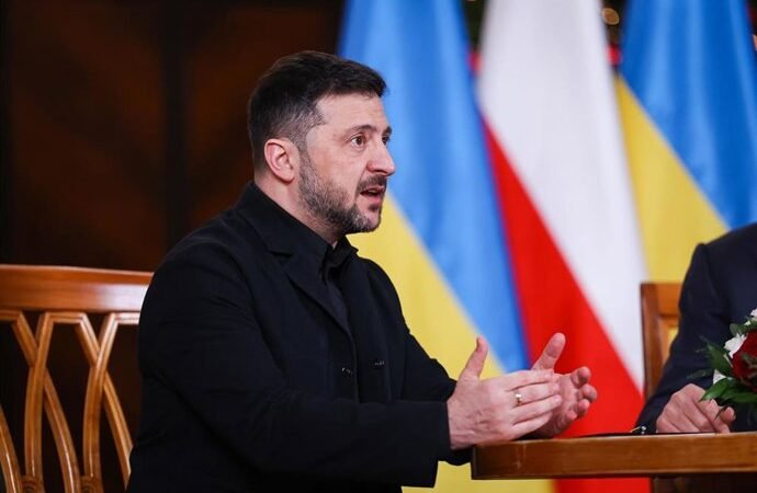 Zelenski confía en sus socios internacionales para organizar elecciones, prioritario es garantizar