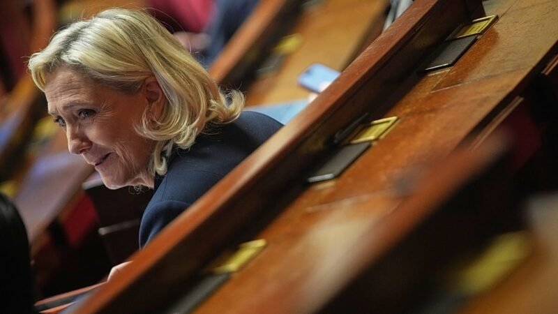Marine Le Pen enfrenta un momento crucial para su carrera política y sus aspiraciones en 2027