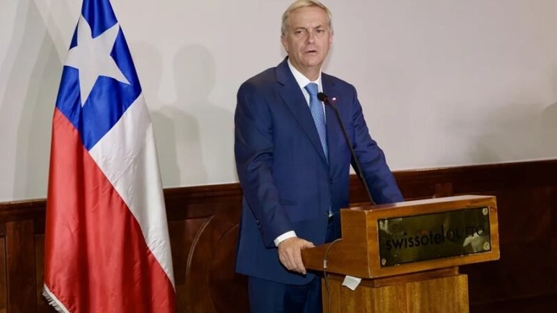 Kast pide mayor protección en las fronteras de Chile tras la captura de Maduro como presidente