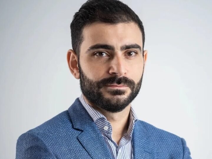 La red social UpScrolled encabeza las descargas en EE.UU. en medio de acusaciones a TikTok sobre