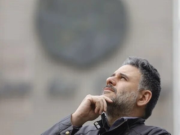 Aumento en la venta de gafas y reservas por el primer eclipse total de sol en más de un siglo