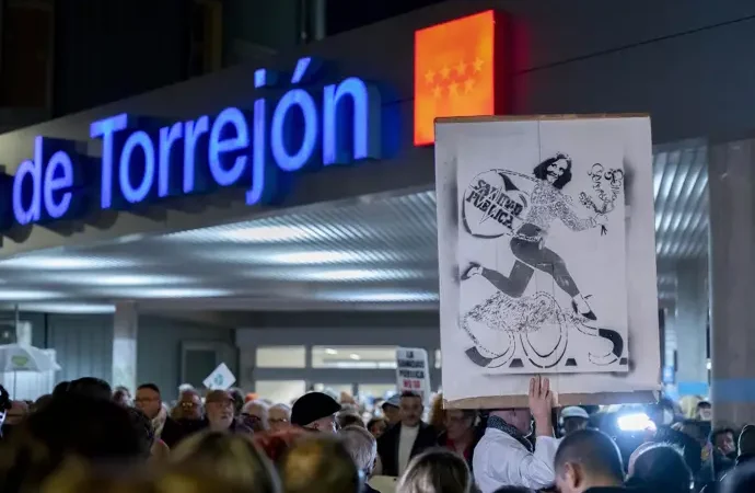 La FADSP critica la privatización del Sistema Nacional de Salud mediante conciertos con empresas