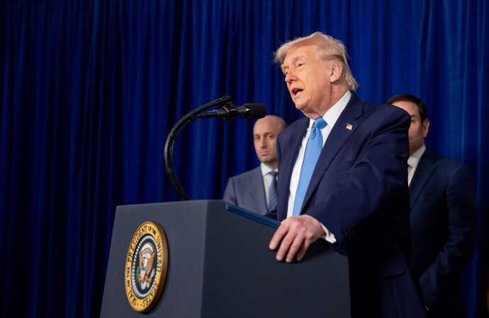 Trump rechaza la idea de elecciones rápidas en Venezuela y reafirma su liderazgo en la situación