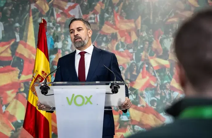 Abascal asegura que Vox formará parte del Gobierno de Extremadura con una vicepresidencia y