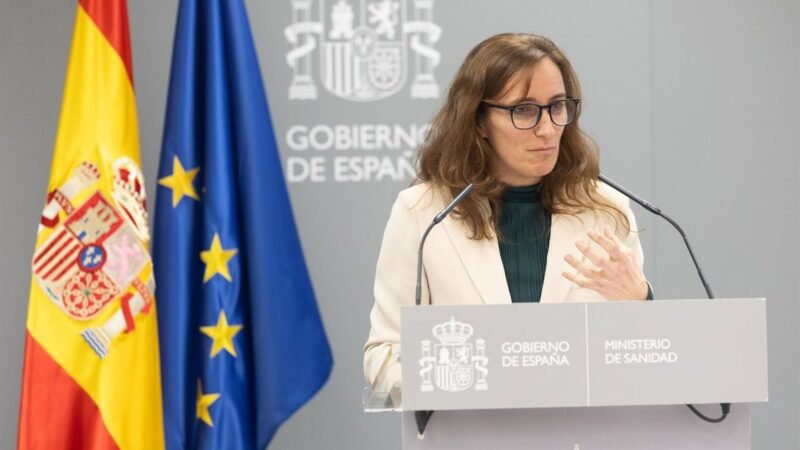 Sanidad reclama a la Comunidad de Madrid el registro de objetores en español sin retrasos