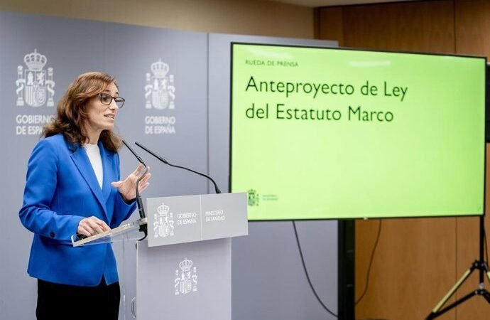 Sanidad y sindicatos alcanzan un acuerdo para el nuevo Estatuto Marco en el ámbito sanitario