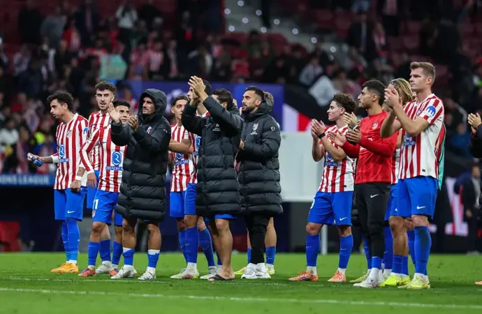 El Atlético de Madrid se aferra a la magia del Metropolitano en su lucha constante por la gloria