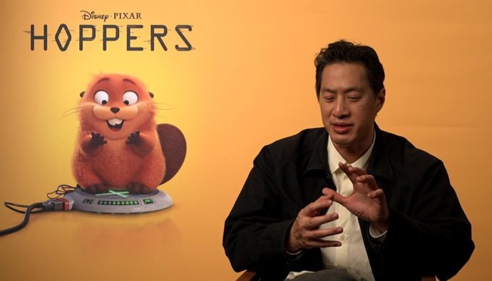 Daniel Chong presenta ‘Hoppers’, la nueva película de Pixar que examina el uso del poder por los