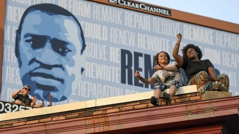 Trump propone erigir una estatua de Cristóbal Colón frente a la Casa Blanca en su lucha contra el