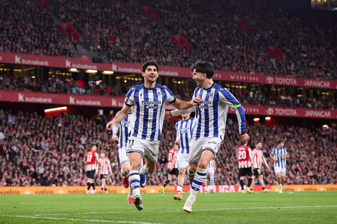 San Mamés deja el derbi en manos del Betis, que asciende a la quinta posición en la tabla