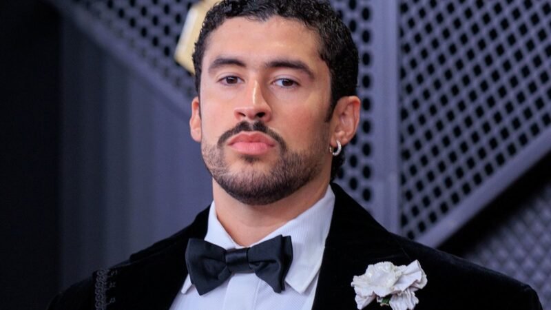 Bad Bunny recibe el Grammy a mejor álbum urbano y critica las redadas del ICE: «No somos salvajes