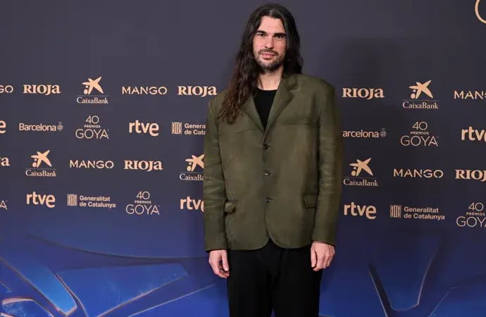 Todos perdimos la guerra» no parece el título más adecuado para el debate entre Uclés y Pérez