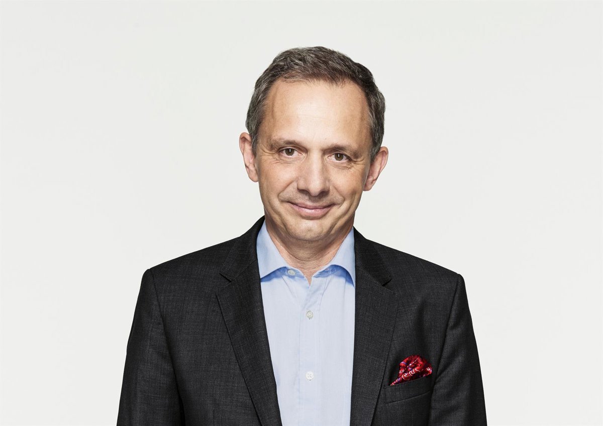 Enrique Lores es nombrado nuevo CEO de PayPal, asumiendo el liderazgo de la compañía