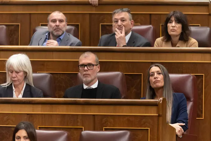 Junts espera conocer los detalles del decreto sobre el escudo social antes de emitir su voto