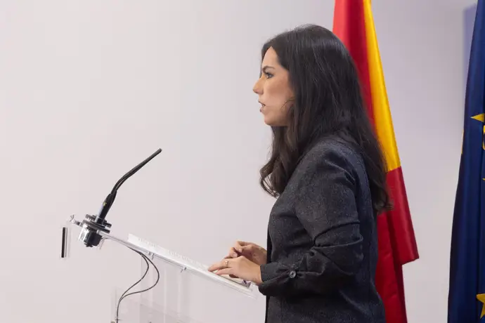 Vox aclara que no ha solicitado consejerías en Extremadura: «Es falso, los sillones no son