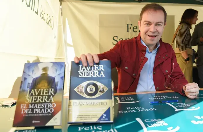 Javier Sierra, galardonado con el Premio CEDRO 2026, destaca por su defensa de los derechos de autor