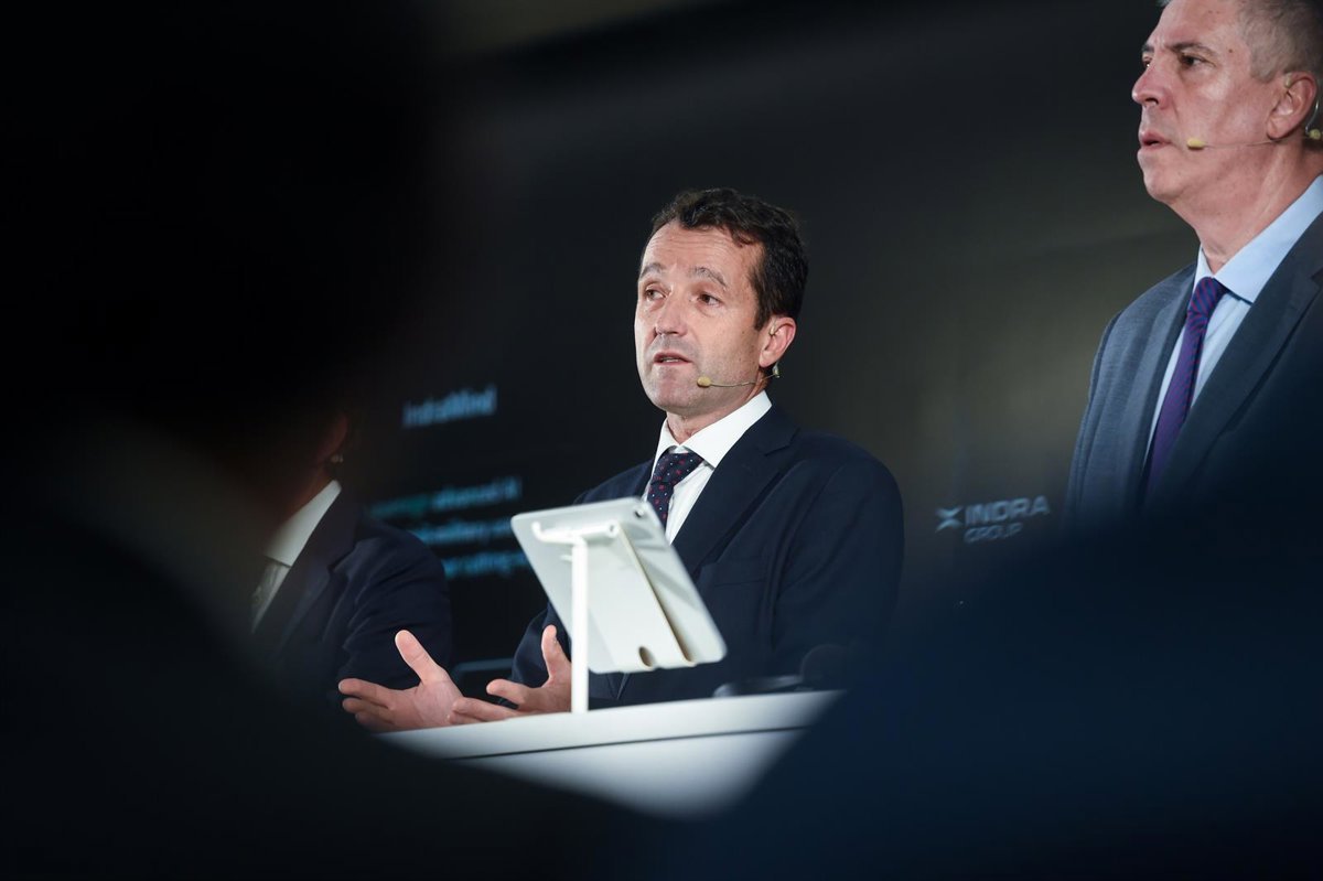 El consejo de Indra podría aprobar la operación con Escribano sin el apoyo de la comisión de