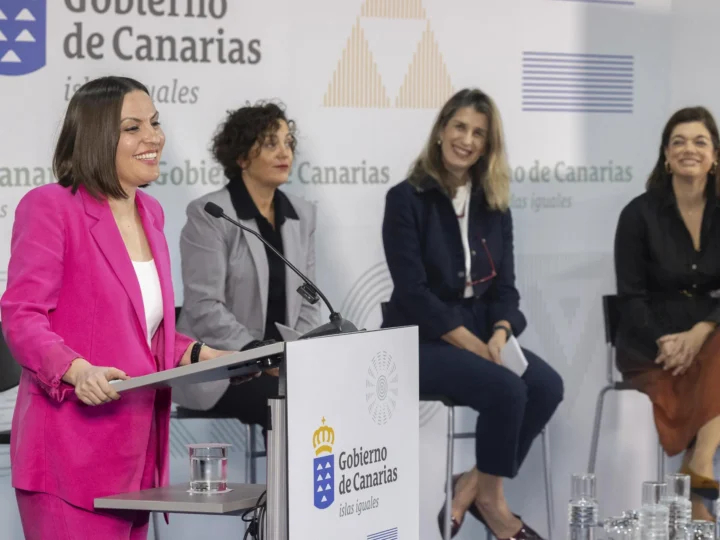 Bruselas sugiere implementar una asignatura obligatoria sobre STEM en Secundaria para fomentar