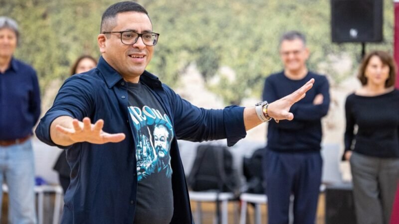 El tango como una herramienta de autoconocimiento y reflexión personal en la danza y vida diaria