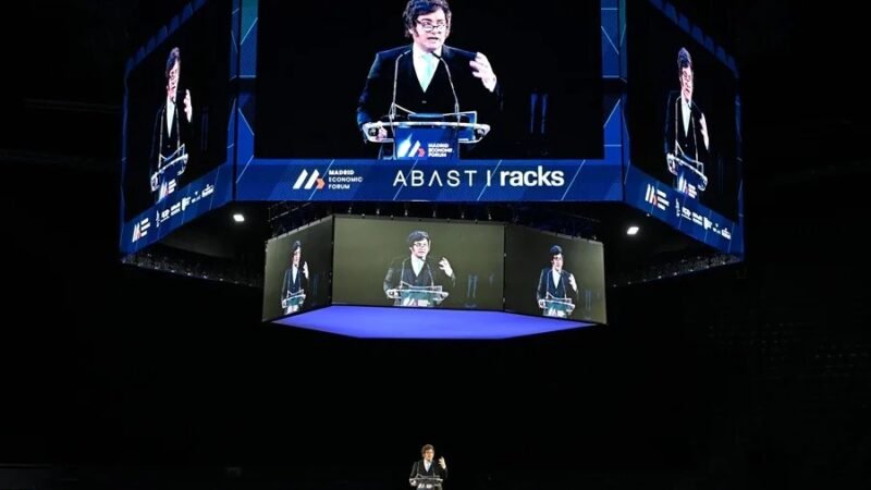 Milei destaca en Madrid que el socialismo se desmorona gracias a Donald Trump