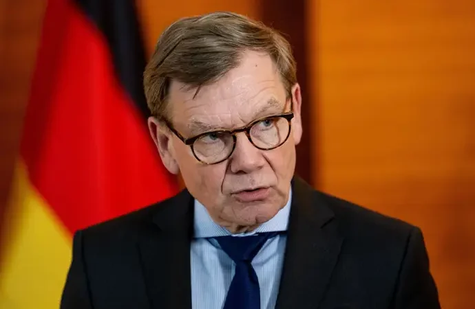 Alemania reitera su respaldo a España y señala que Merz comunicó su postura a Trump en privado;