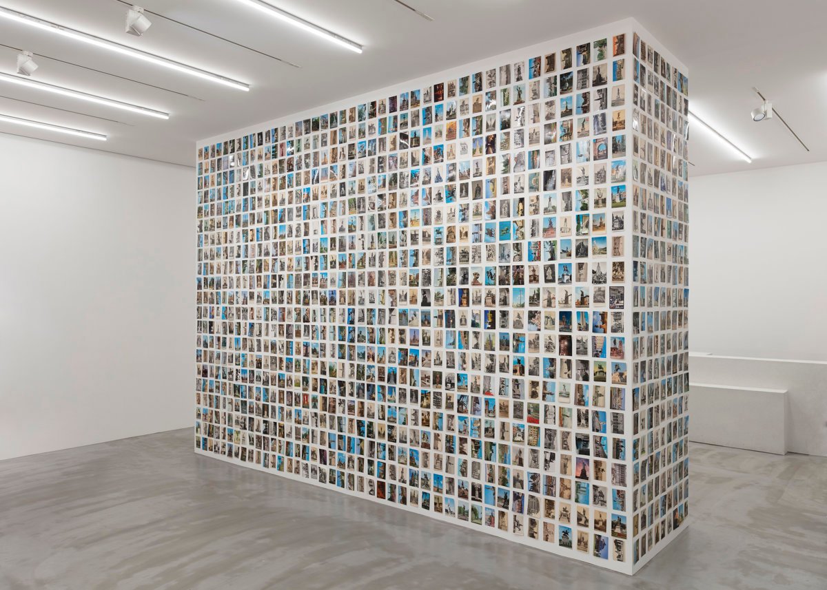 Cultura compra 17 obras en ARCO para el Reina Sofía por 400.000 euros, con un 64% de artistas