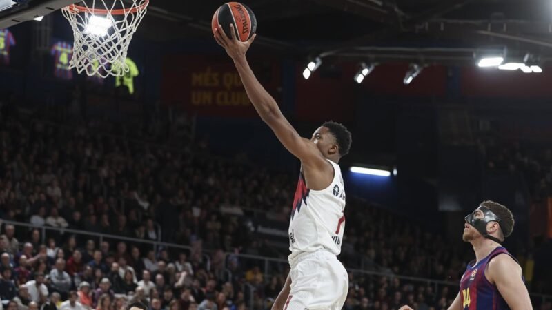 Un mermado Baskonia continúa en crisis tras su derrota frente al Dubai BC