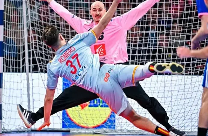 Los hispanos pierden ajustadamente el primero de sus dos amistosos contra Francia